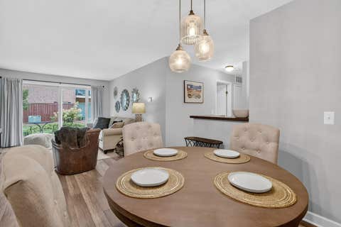 Tiny photo for 1531 Raymond Drive #101, Naperville, IL 60563 (MLS # 12725274)