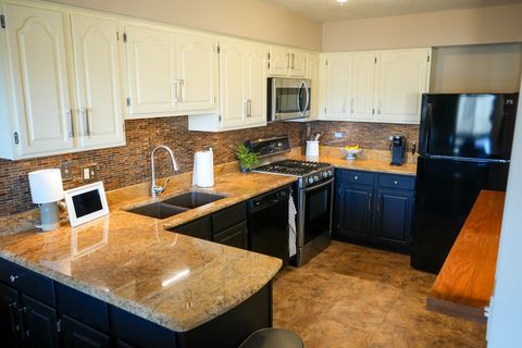 Tiny photo for 647 Johnson Avenue, Frankfort, IL 60423 (MLS # 12546481)