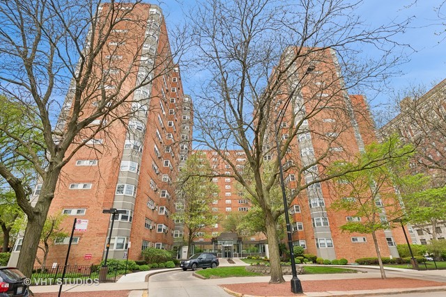 4950 N Marine Drive 1009