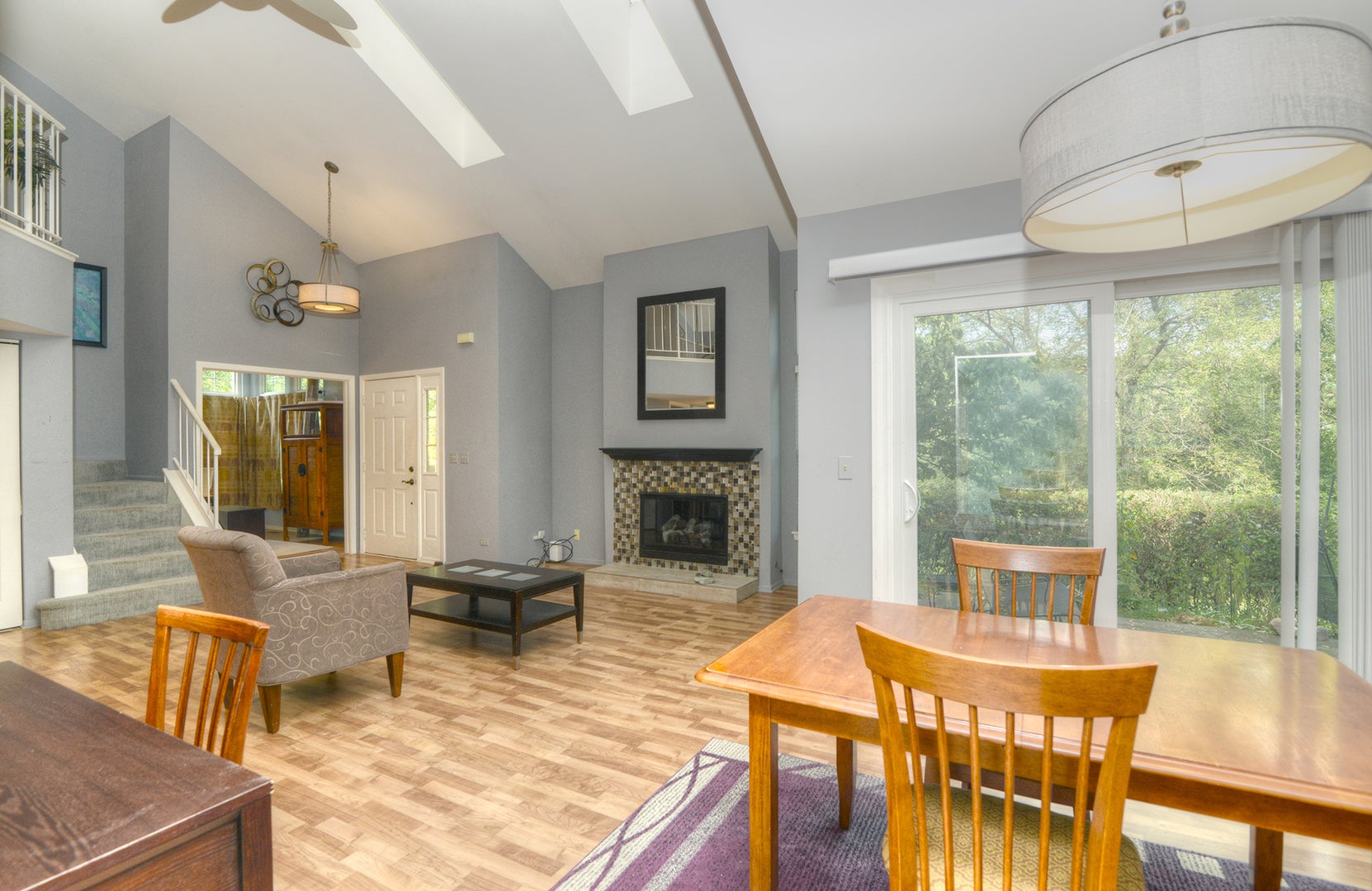 1633 Penny Lane