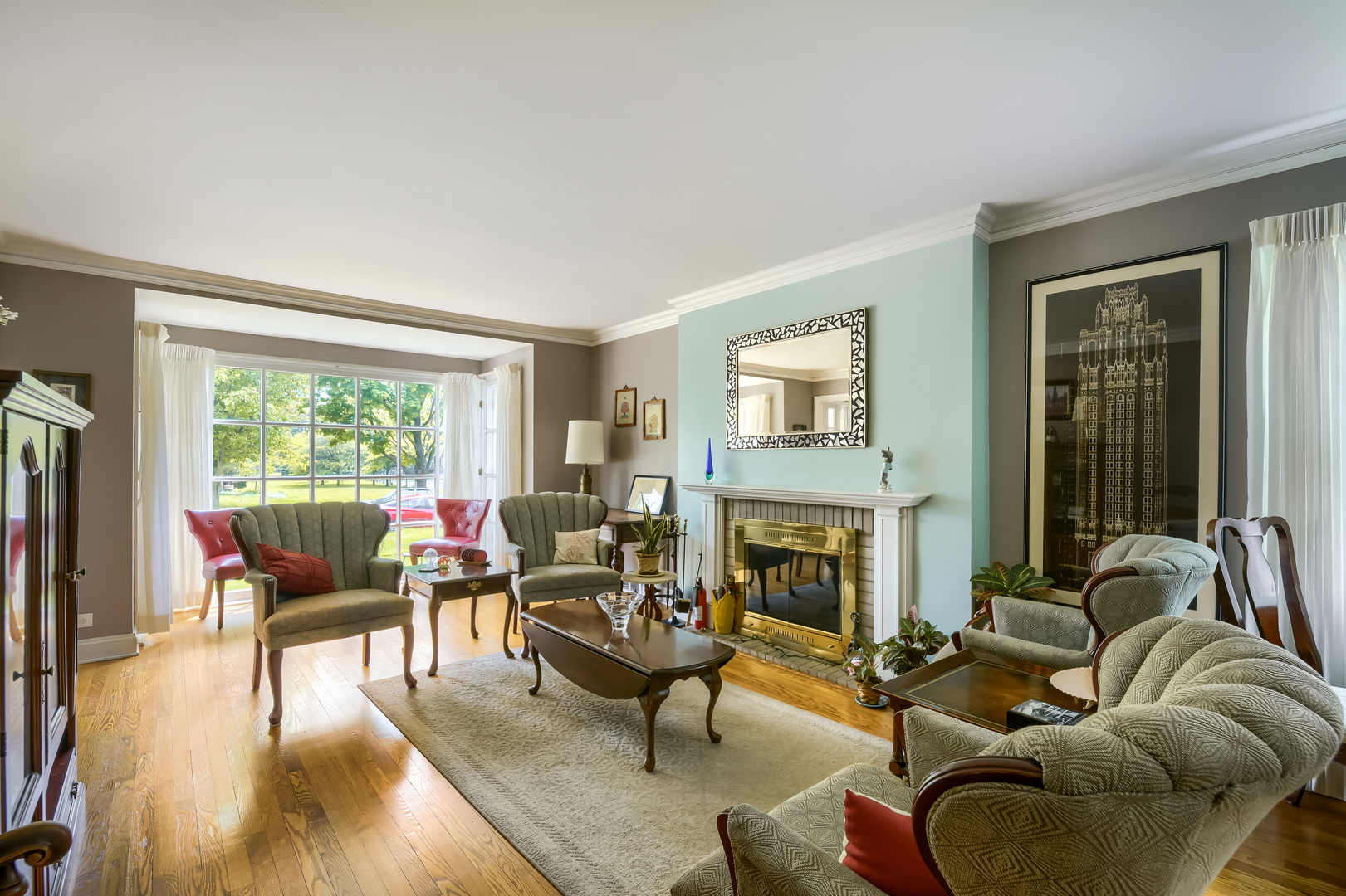 2152 W 107th Place