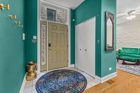 Tiny photo for 2134 N Winchester Avenue #B, Chicago, IL 60614 (MLS # 12507559)