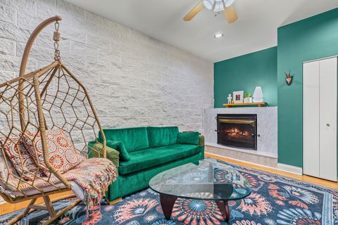 Tiny photo for 2134 N Winchester Avenue #B, Chicago, IL 60614 (MLS # 12507559)