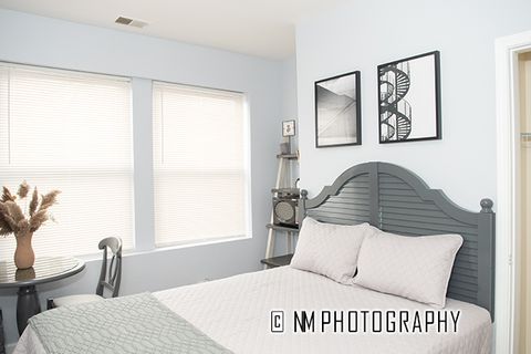 Tiny photo for 1942 E 74th Street #3B, Chicago, IL 60649 (MLS # 12384384)