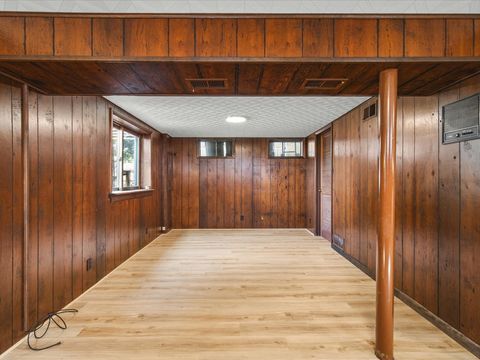 Tiny photo for 723 S 6th Avenue, St. Charles, IL 60174 (MLS # 12486557)