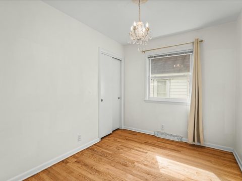 Tiny photo for 723 S 6th Avenue, St. Charles, IL 60174 (MLS # 12486557)
