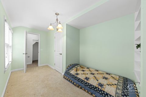 Tiny photo for 330 S Maple Street, Itasca, IL 60143 (MLS # 12582540)