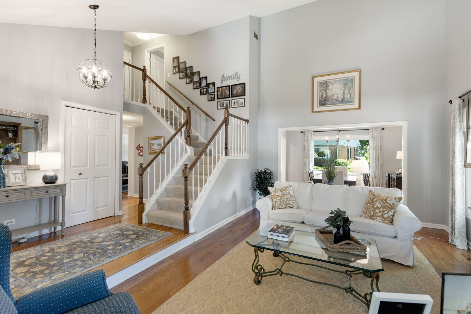 809 Willow Hills Lane
