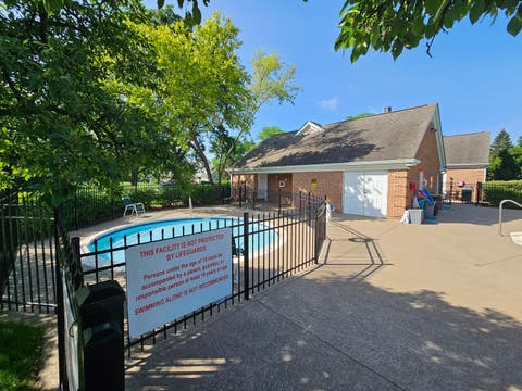 Tiny photo for 809 Willow Hills Lane, Prospect Heights, IL 60070 (MLS # 12694192)