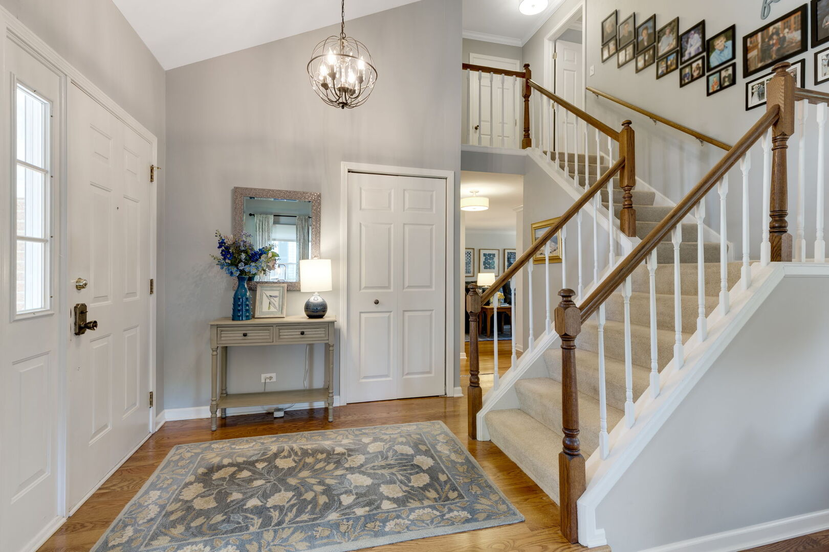809 Willow Hills Lane