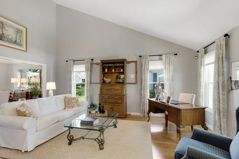 Tiny photo for 809 Willow Hills Lane, Prospect Heights, IL 60070 (MLS # 12694192)