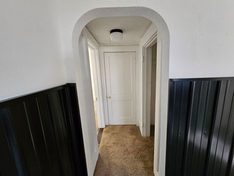 Tiny photo for 803 S Maple Street, Salem, IL 62881 (MLS # 100000341)