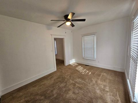 Tiny photo for 803 S Maple Street, Salem, IL 62881 (MLS # 100000341)