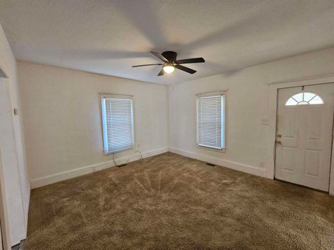 Tiny photo for 803 S Maple Street, Salem, IL 62881 (MLS # 100000341)