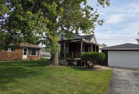 Photo of 719 Greenbay Avenue, Calumet City, IL 60409 (MLS # 12479707)