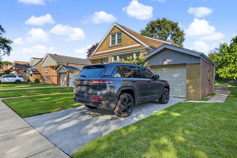 Tiny photo for 11003 S Tripp Avenue, Oak Lawn, IL 60453 (MLS # 12771631)
