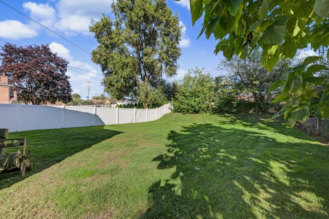 Tiny photo for 11003 S Tripp Avenue, Oak Lawn, IL 60453 (MLS # 12771631)