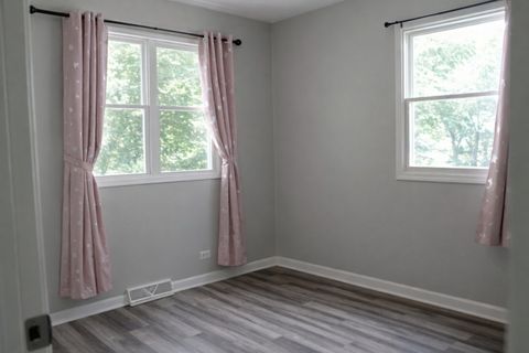 Tiny photo for 4627 Custer Avenue, Lyons, IL 60534 (MLS # 12607442)