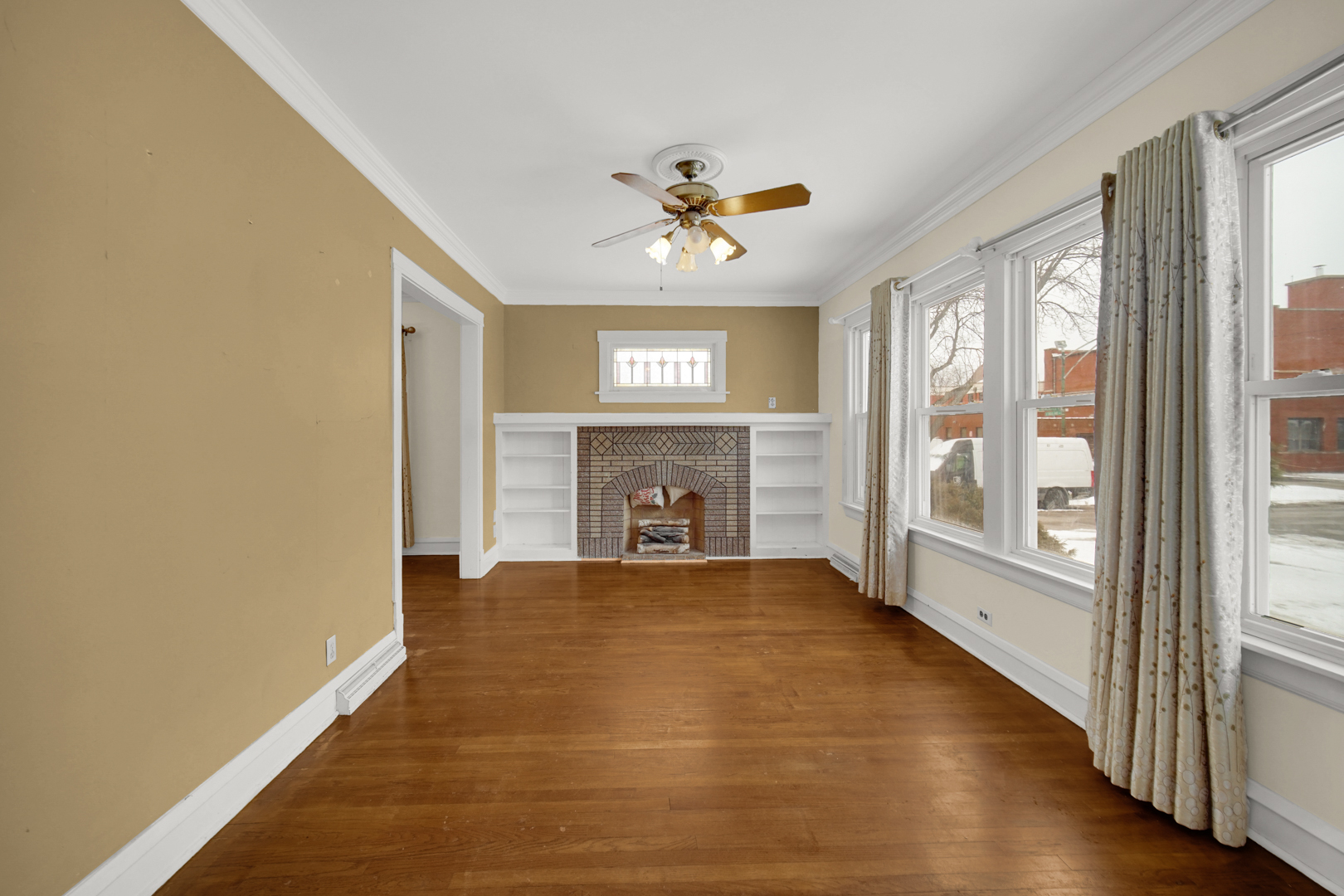 6802 W Highland Avenue