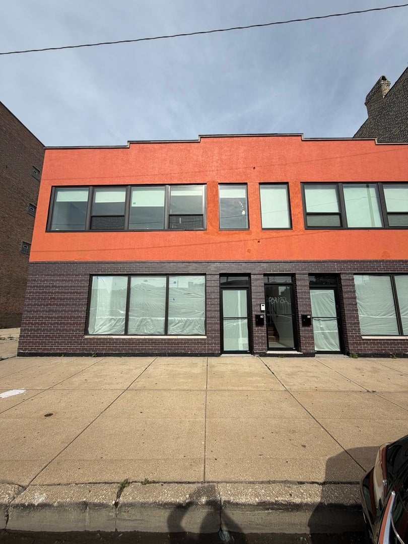 2109 S Ashland Avenue 1N