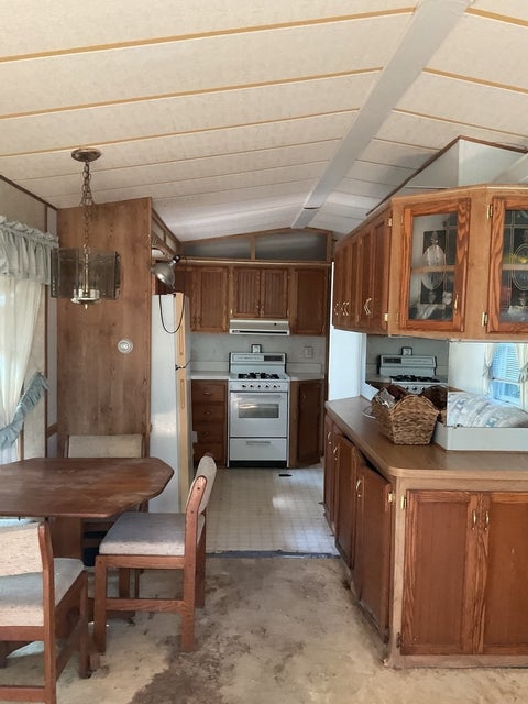 Tiny photo for 184 Windward, Lakemoor, IL 60051 (MLS # 12719402)