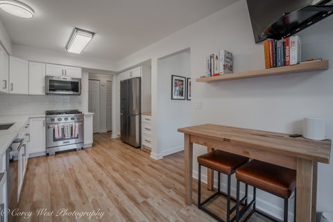 Tiny photo for 1452 S PEMBROKE Drive, South Elgin, IL 60177 (MLS # 12779611)