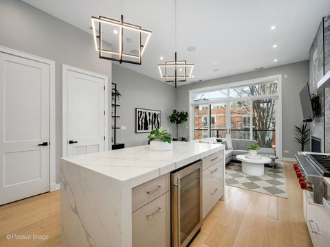 Tiny photo for 1513 W Thomas Street #3, Chicago, IL 60642 (MLS # 12541438)