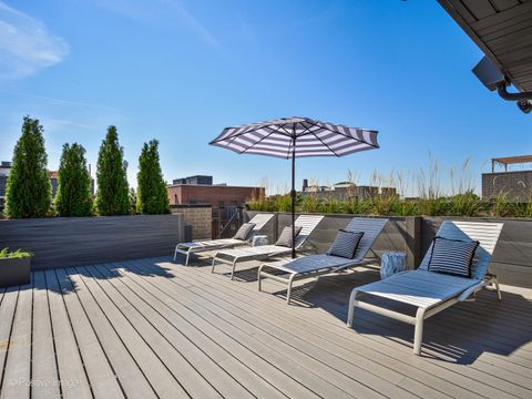 Tiny photo for 1513 W Thomas Street #3, Chicago, IL 60642 (MLS # 12541438)