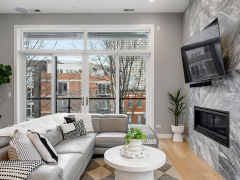 Tiny photo for 1513 W Thomas Street #3, Chicago, IL 60642 (MLS # 12541438)