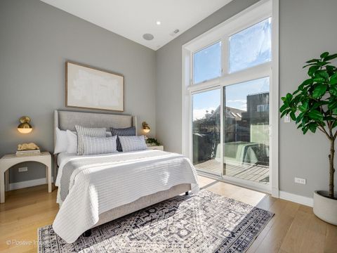 Tiny photo for 1513 W Thomas Street #3, Chicago, IL 60642 (MLS # 12541438)