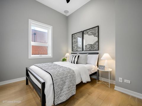 Tiny photo for 1513 W Thomas Street #3, Chicago, IL 60642 (MLS # 12541438)