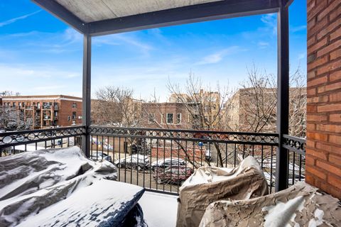 Tiny photo for 851 W Belle Plaine Avenue #2W, Chicago, IL 60613 (MLS # 12593415)