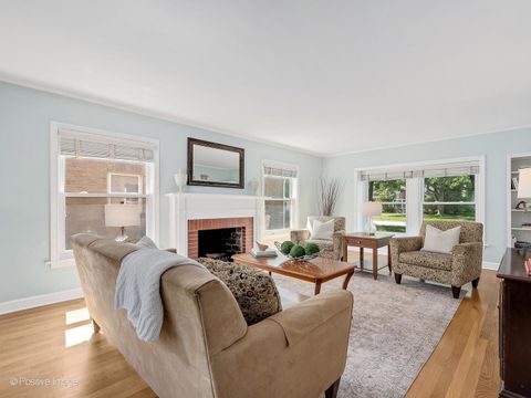 Tiny photo for 737 N Spring Avenue, La Grange Park, IL 60526 (MLS # 12453570)