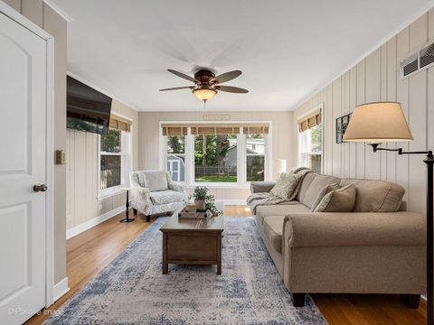 Tiny photo for 737 N Spring Avenue, La Grange Park, IL 60526 (MLS # 12453570)