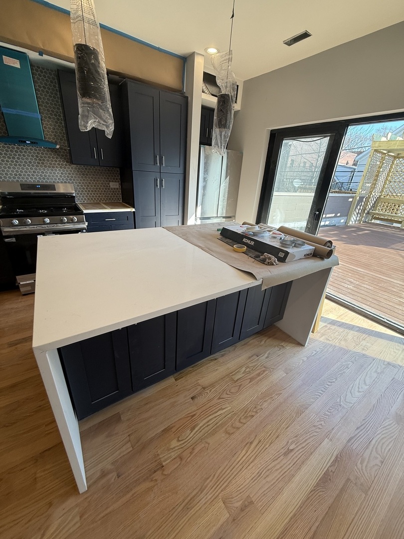 2157 N Western Avenue 2