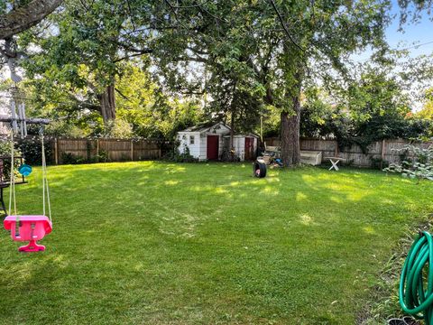 A home in Waukegan