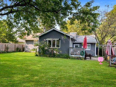 A home in Waukegan