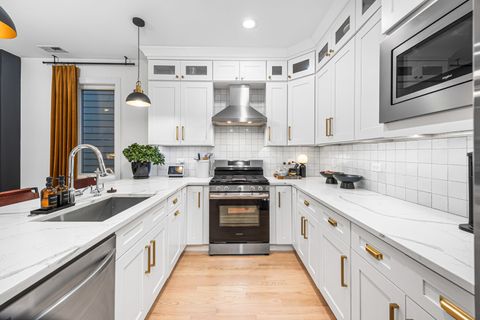 Tiny photo for 1738 W 17th Street #3, Chicago, IL 60608 (MLS # 12521462)