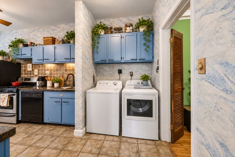 Tiny photo for 5330 S Hyde Park Boulevard #1S, Chicago, IL 60615 (MLS # 12758590)