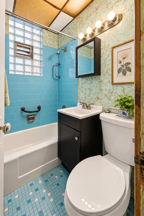 Tiny photo for 5330 S Hyde Park Boulevard #1S, Chicago, IL 60615 (MLS # 12758590)