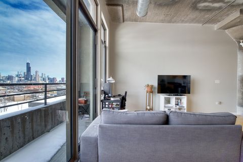 Tiny photo for 1550 S Blue Island Avenue #1111, Chicago, IL 60608 (MLS # 12505414)