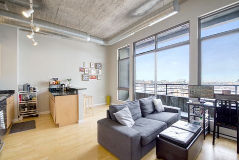 Tiny photo for 1550 S Blue Island Avenue #1111, Chicago, IL 60608 (MLS # 12505414)