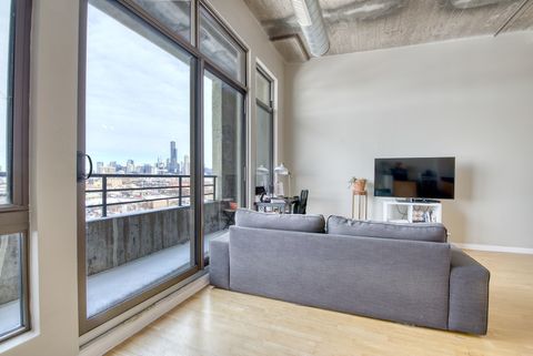 Tiny photo for 1550 S Blue Island Avenue #1111, Chicago, IL 60608 (MLS # 12505414)