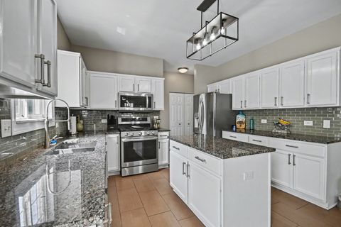 Tiny photo for 633 Briarcliff Drive, Minooka, IL 60447 (MLS # 12709588)