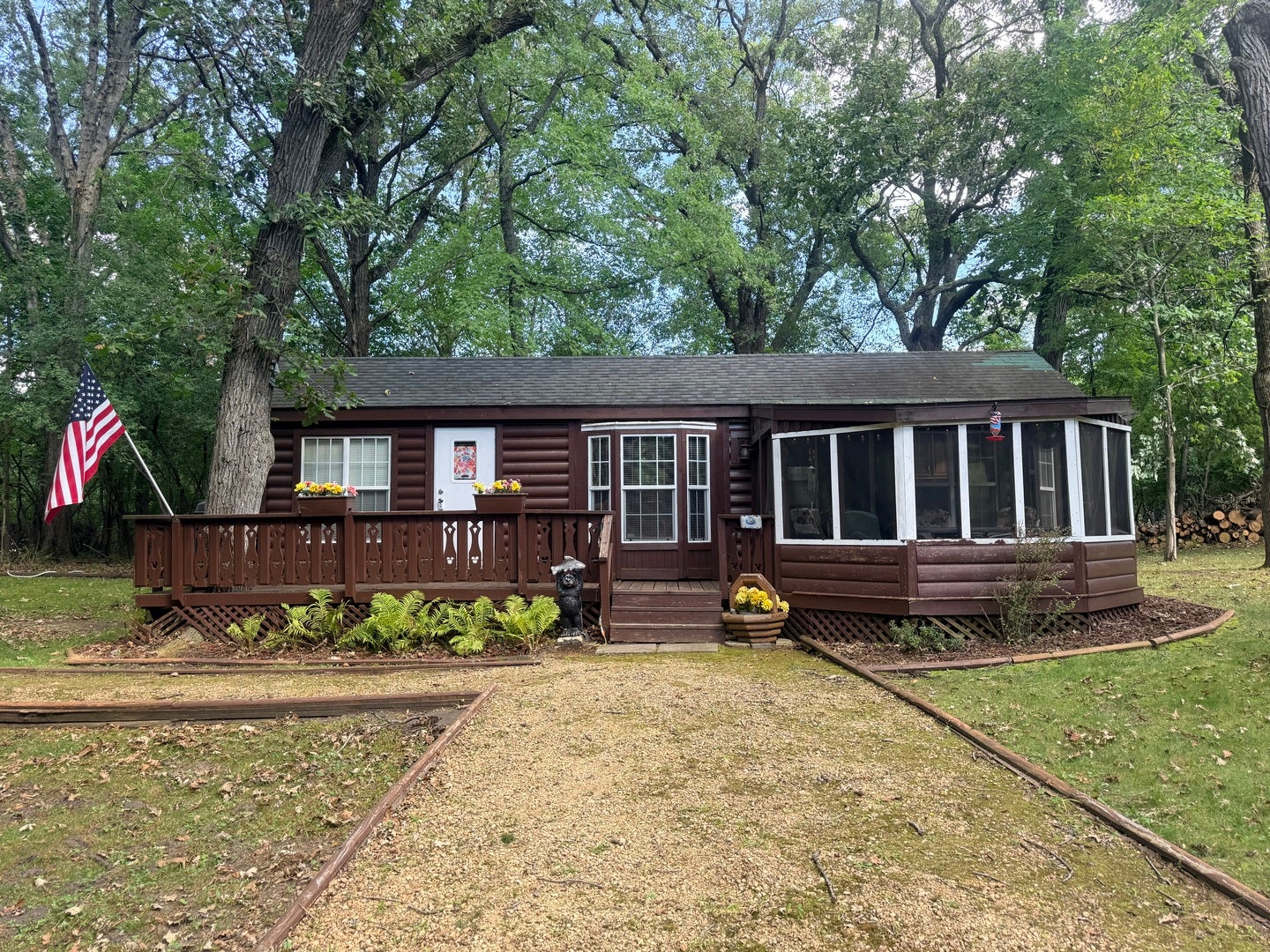 26-214 Woodhaven Lakes