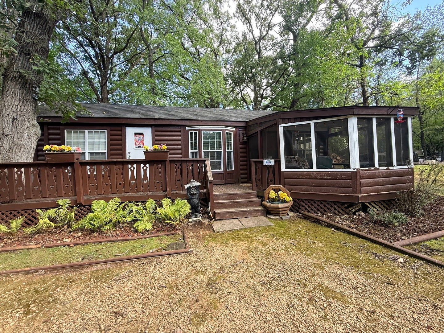 26-214 Woodhaven Lakes