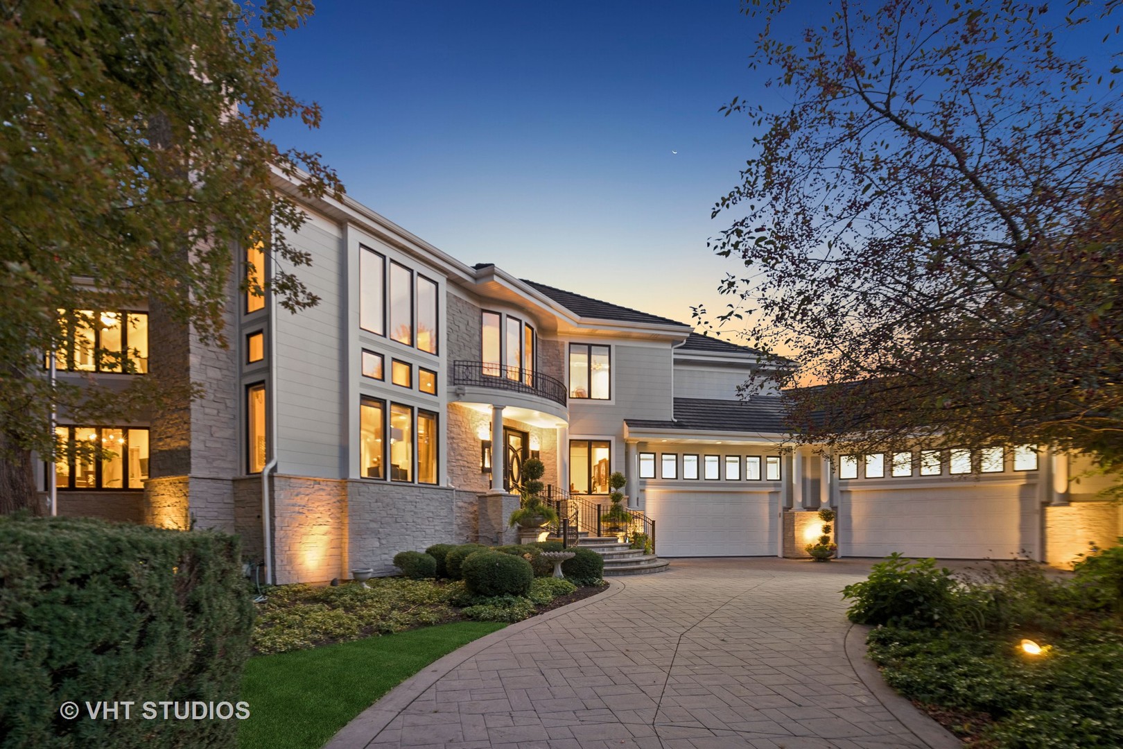 1525 Woodcrest Court
