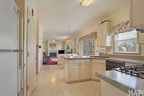 Tiny photo for 1160 Hillside Avenue, Antioch, IL 60002 (MLS # 12598353)