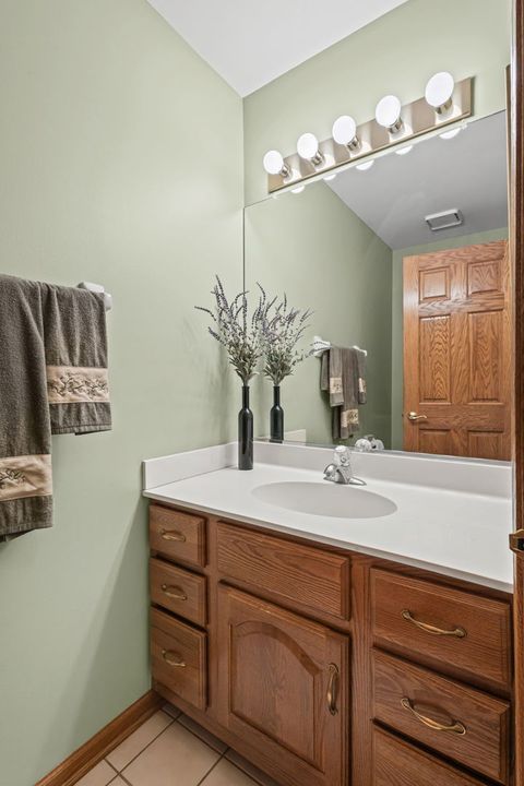 Tiny photo for 514 Shagbark Drive, Elgin, IL 60123 (MLS # 12445204)
