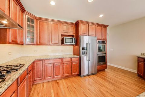 Tiny photo for 12354 S Blue Water Parkway, Plainfield, IL 60585 (MLS # 12476539)